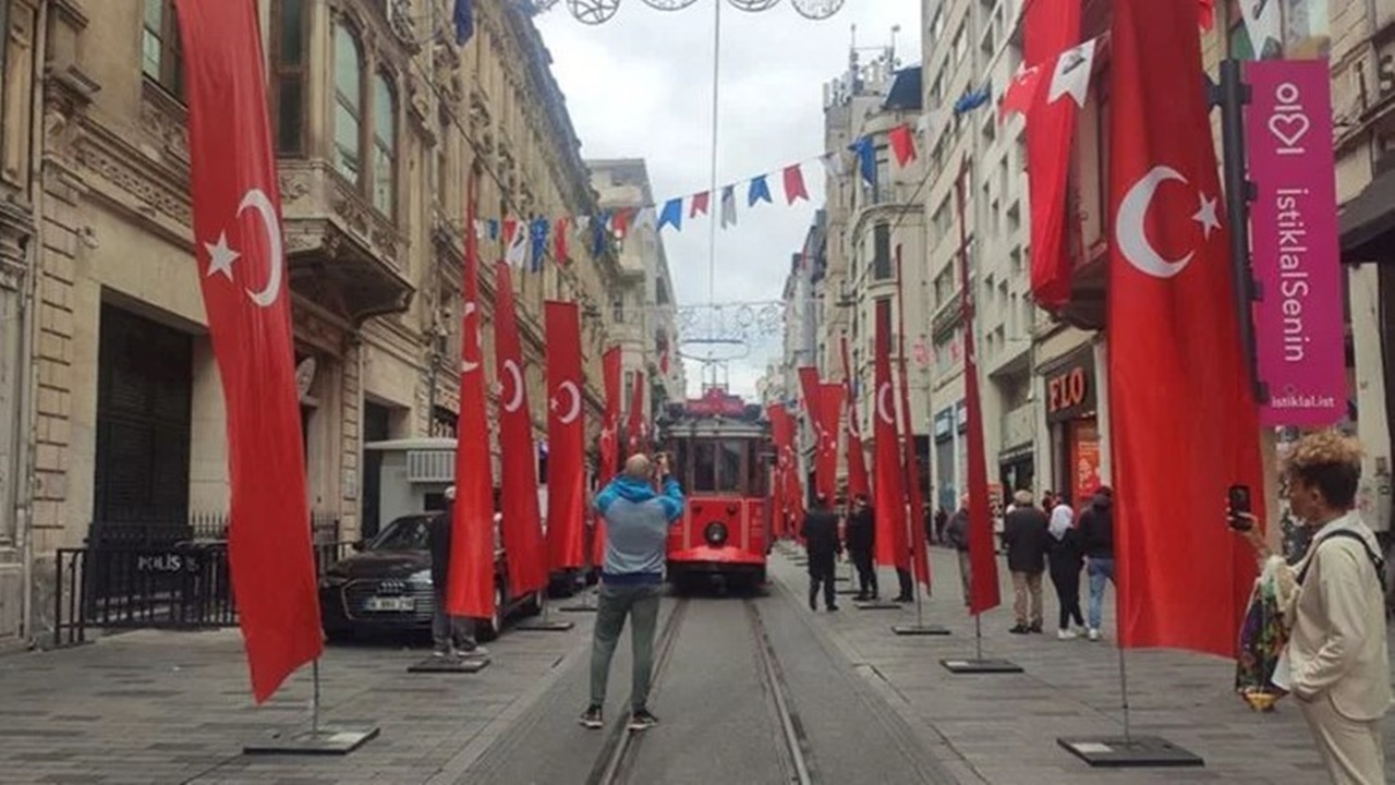 İstiklal Caddesi kapalı mı açık mı? İstiklal Caddesi’ne yaya girişi var mı?