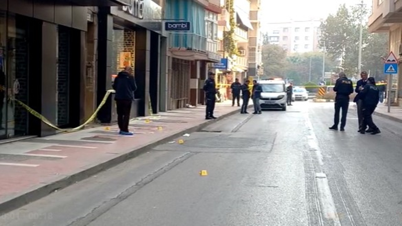 Manisa’da eski eşi tarafından vurulan kadın hayatını kaybetti