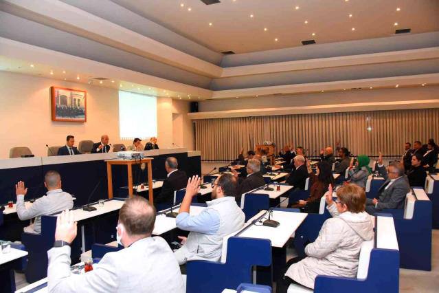 Salihli’de 8 Madde Karara Bağlandı