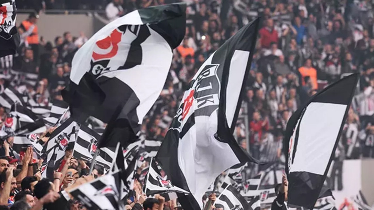 Beşiktaş Liverpool maçı tekrar gündeme geldi, taraftarlar çıldırdı! UEFA Şampiyonlar Ligi resmi hesabından ortalığı ayağa kaldıran paylaşım