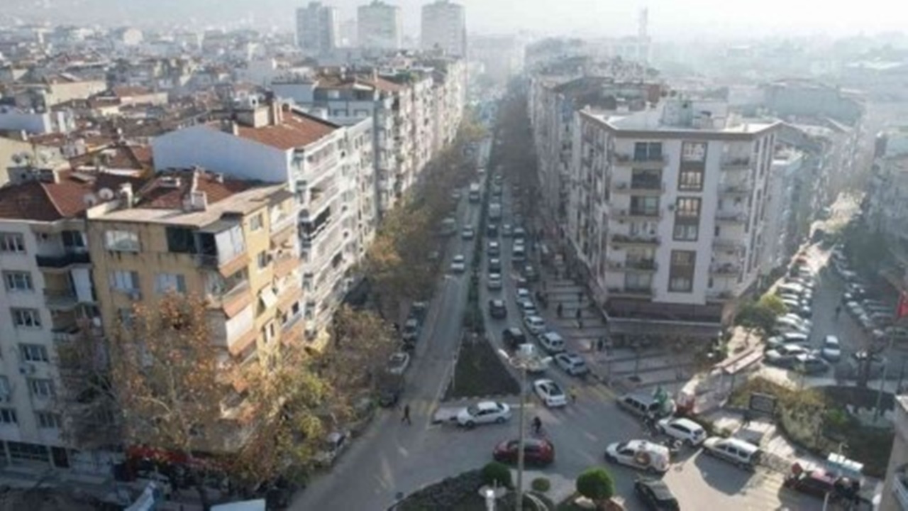 Manisa’da İbrahim Gökçen Bulvarı’nda asfaltlama çalışması başlayacak