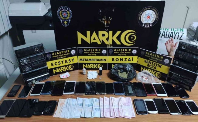 Manisa’da uyuşturucu taciri tutuklandı