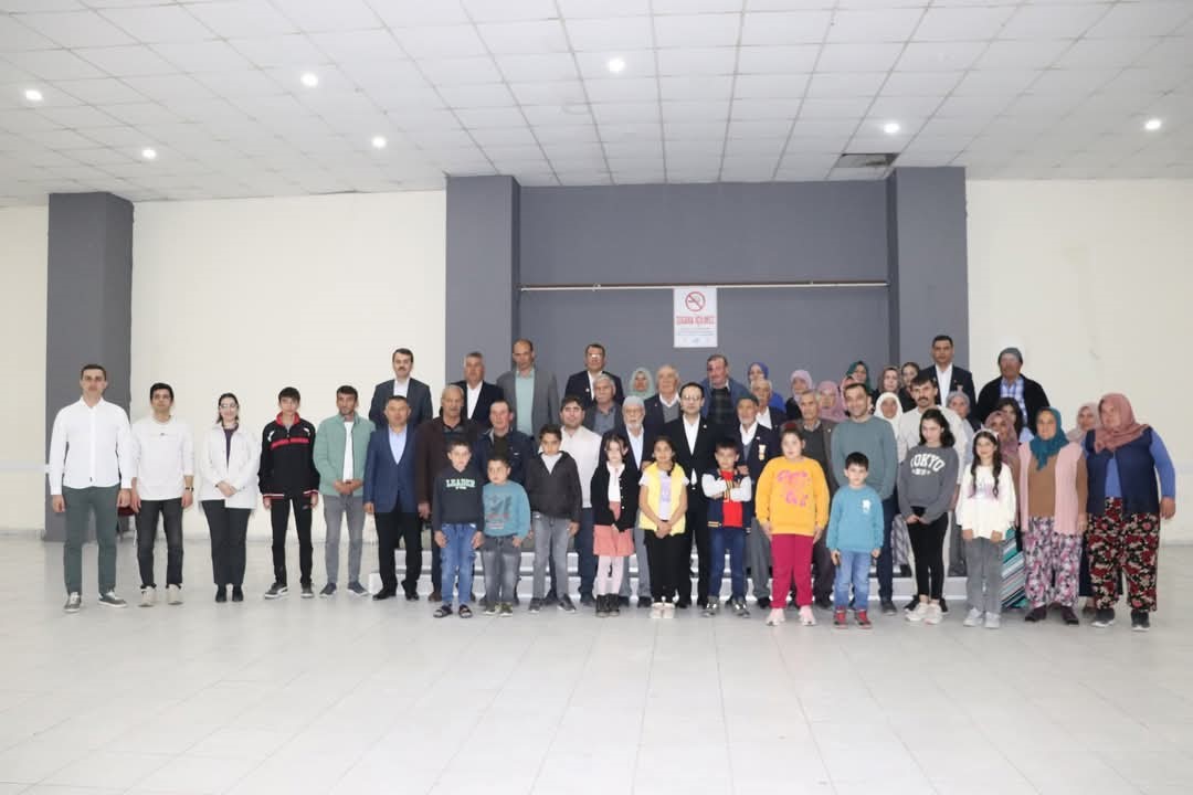 Selendi’de şehit aileleri ve gaziler onuruna iftar yemeği